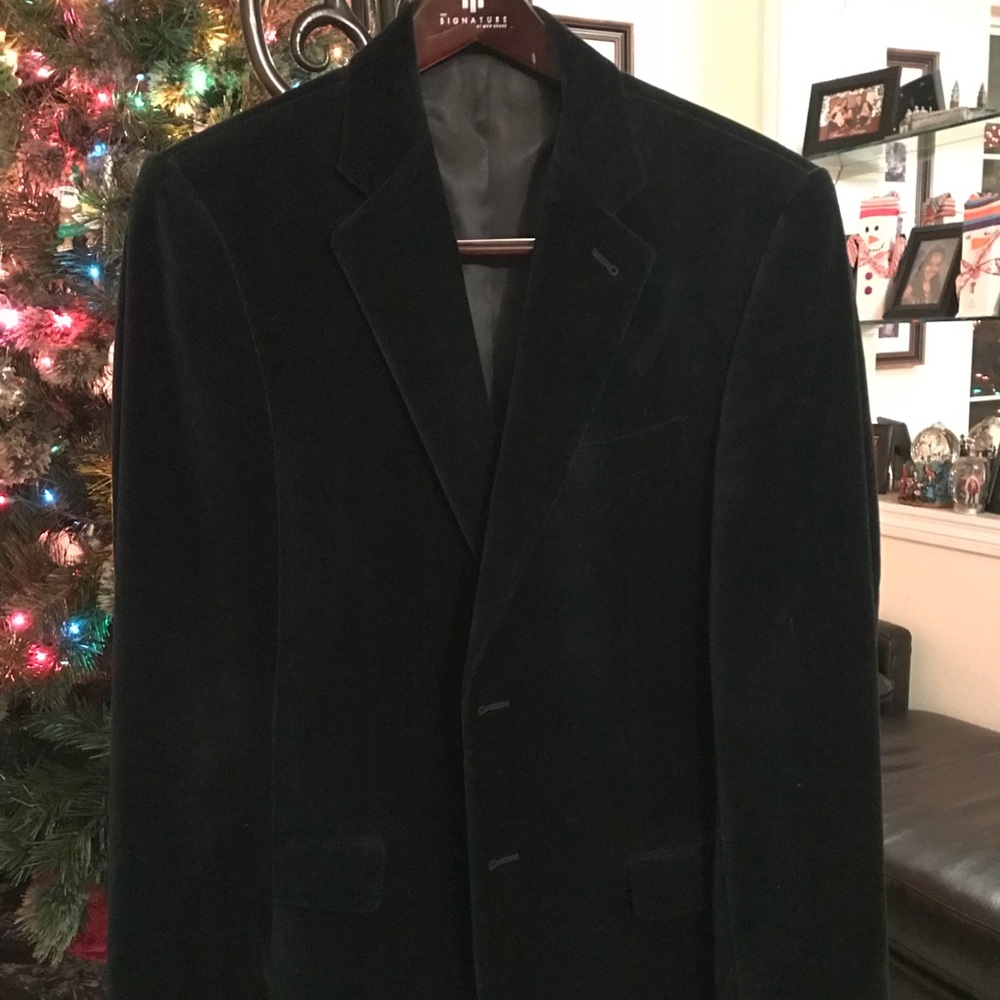 Black velvet blazer